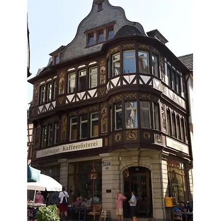 In Geiersthal 아파트 Weilmunster